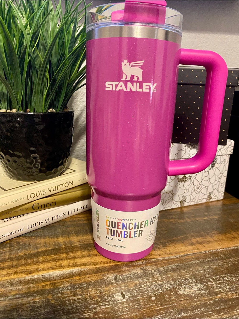 Stanley Sparkling Bright Pink Insulated Quencher Tumbler with Handle